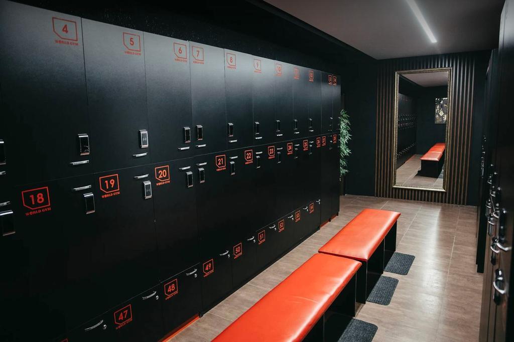 Фитнес-клуб World Gym — фото 23