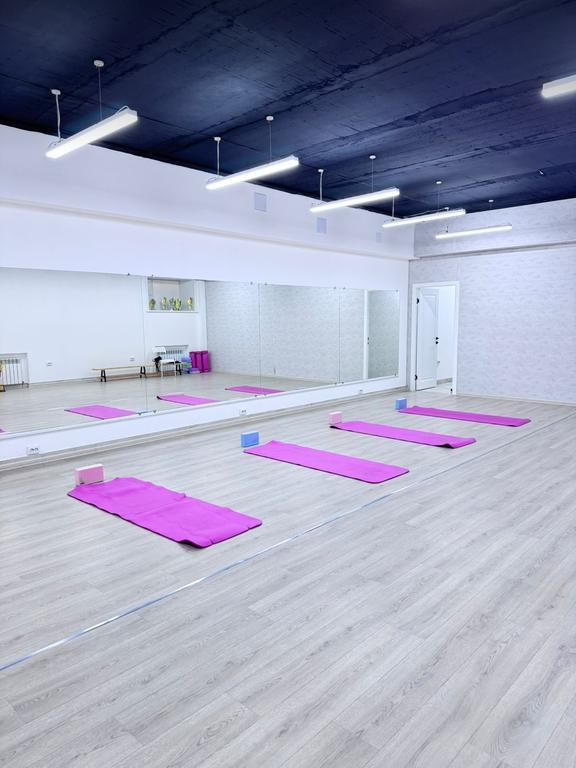 Yoga with aizhan — фото 1