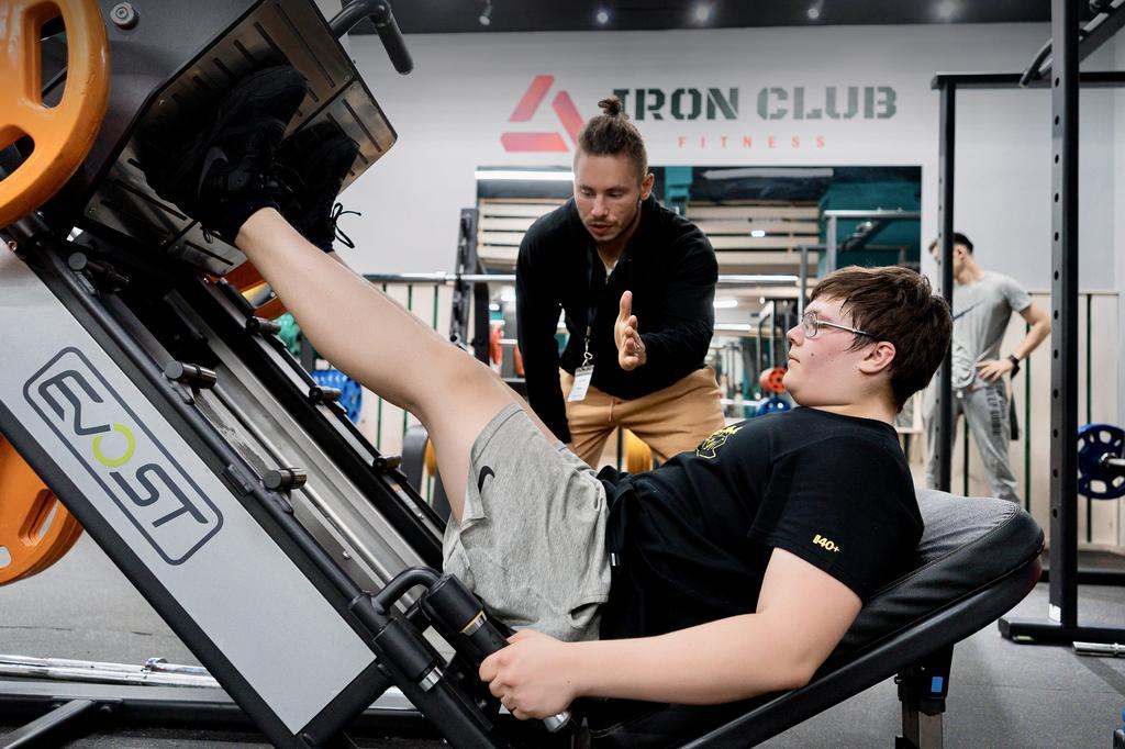 Iron Club на Кенесары — фото 3