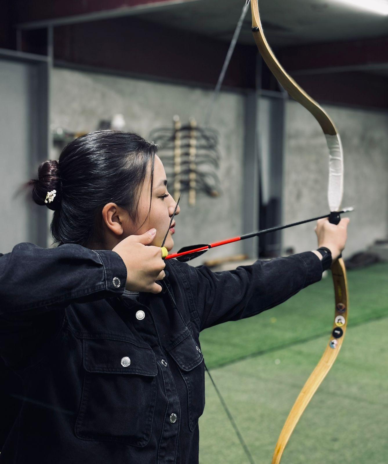 Qyzyl Zhebe studio image