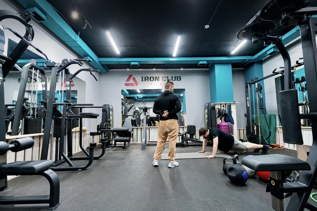 Iron Club на Кенесары — фото 21